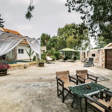 Bella Terra Filerimos * Tsairi